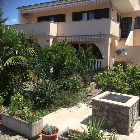 Apartments Toni-Malinska Chambre photo